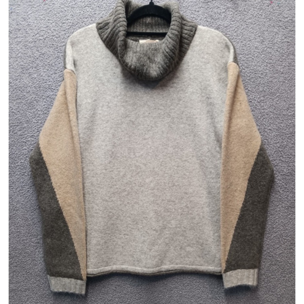 Cozy Neutral Colorblock Turtleneck Sweater Wool Blend Women L
